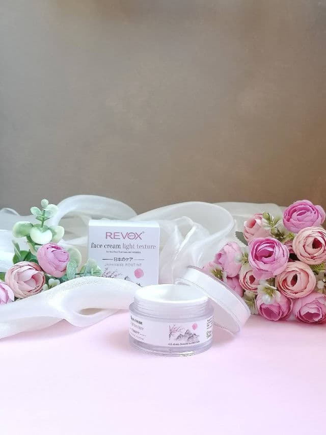 Revox Japanese Ritual Face Cream Light Texture review photo by Josephine13