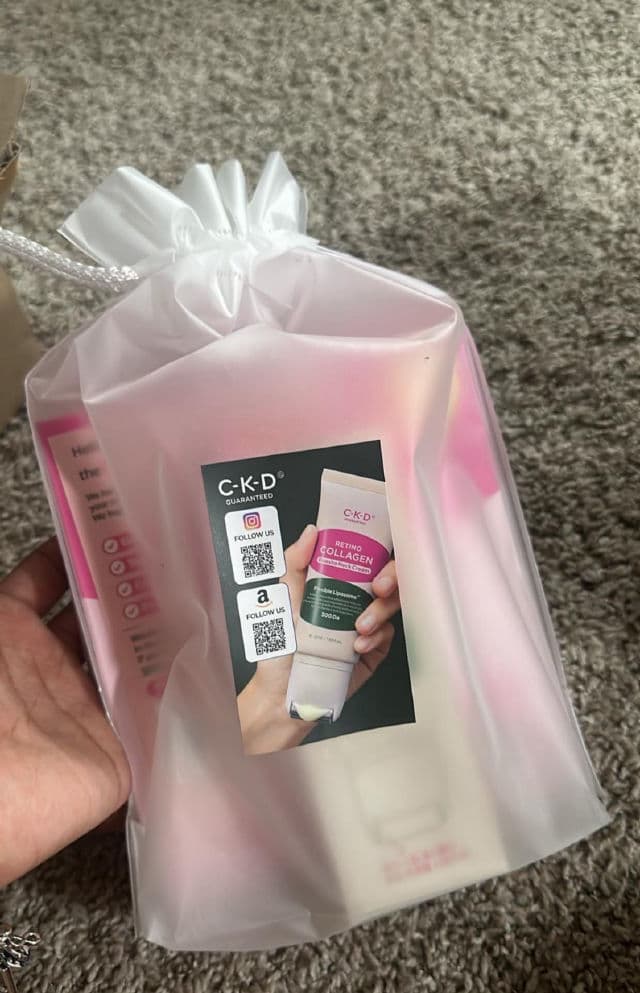 CKD Guaranteed Retino Collagen Guasha Neck Cream review photo by loany06