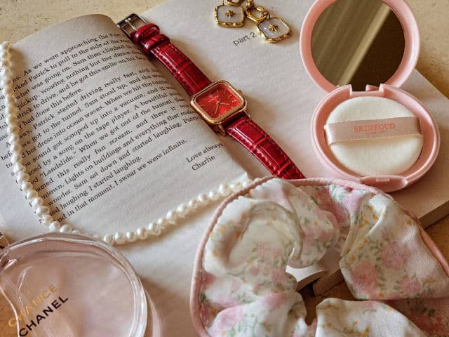 SKINFOOD Peach Cotton Pore Blur Pact review photo by hades47