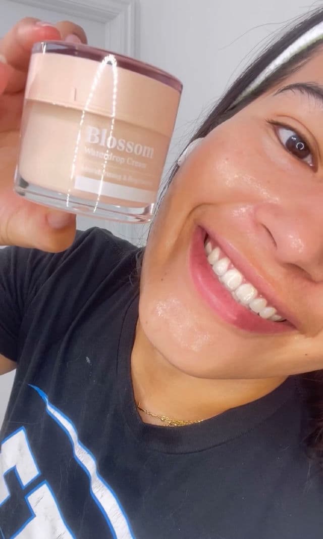 Reblocell Blossom Waterdrop Cream review photo by Alatinaandagolden