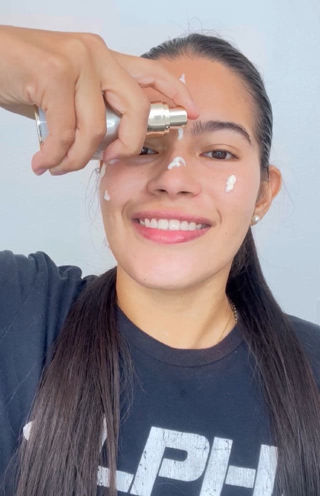 Dr.Pepti Peptide Volume Lifting Pro Essence review photo by CindyCuidaTuPiel