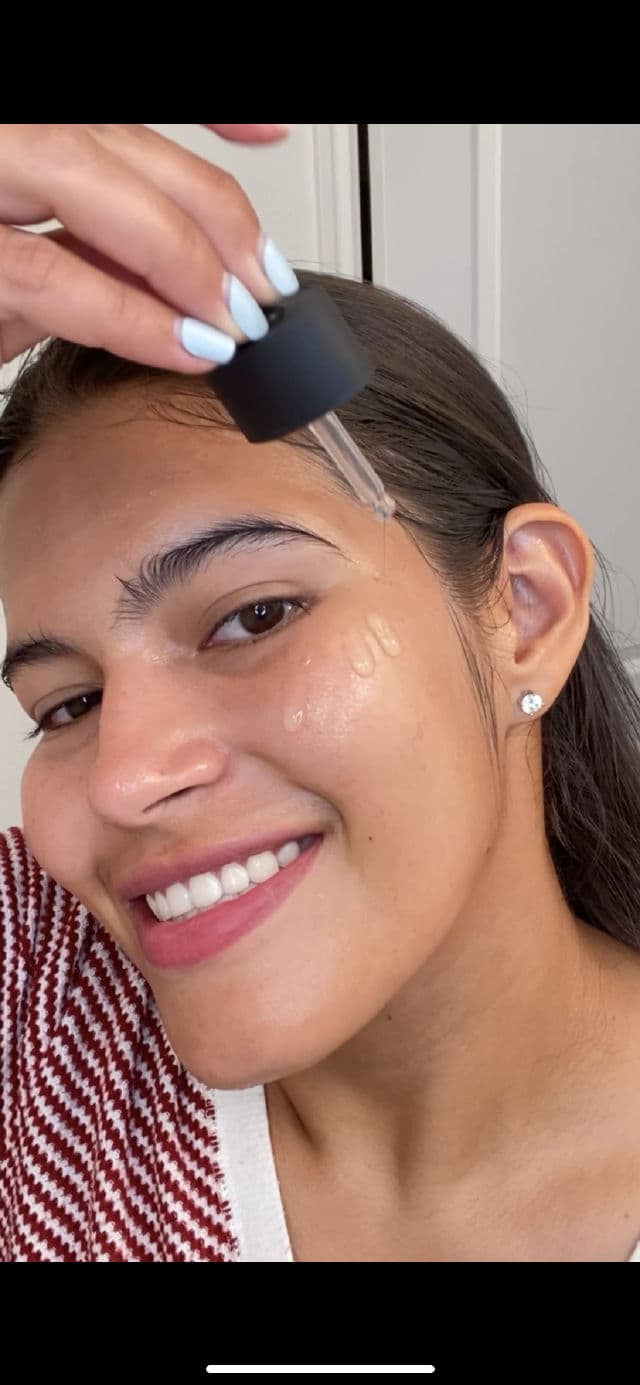 COSRX The Hyaluronic Acid 3 Serum review photo by CindyCuidaTuPiel