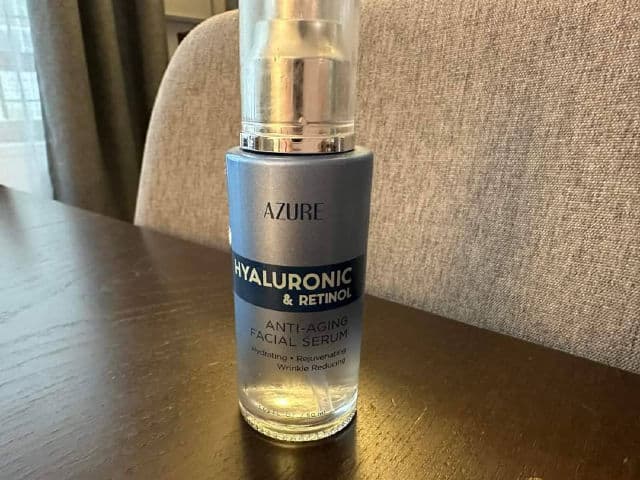 Azure Hyaluronic & Collagen Anti-Aging Eye Serum review photo by Cinthiadosamples