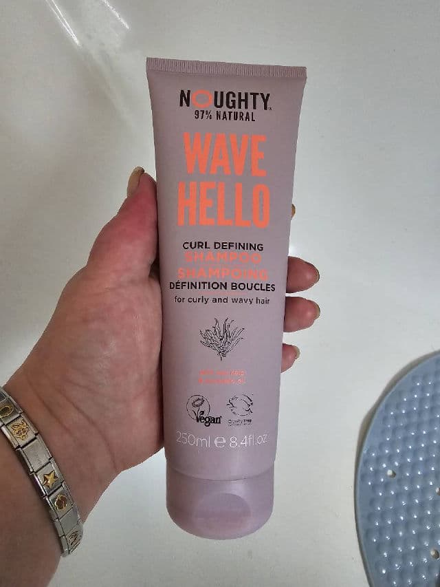 Noughty Wave Hello Curl Defining Shampoo review photo by DianeD