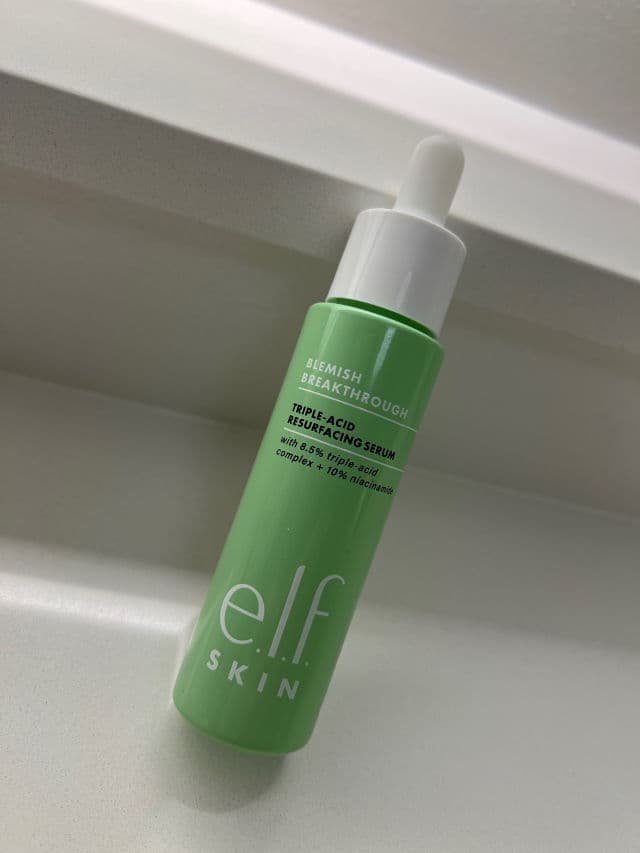 ELF Blemish Breakthrough Triple-Acid Resurfacing Serum review photo by alyssam26