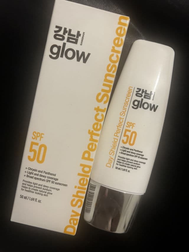 Gangnam Glow Day Shield Perfect Sunscreen SPF50 review photo by JoselinaStyle