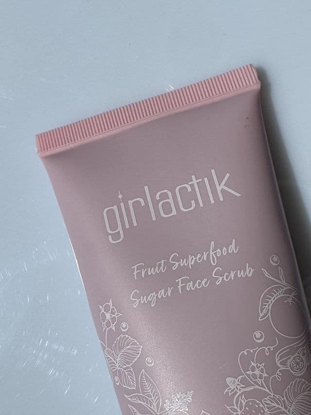 Girlactik Cranberry Sugar Face Scrub review photo by karoldjv
