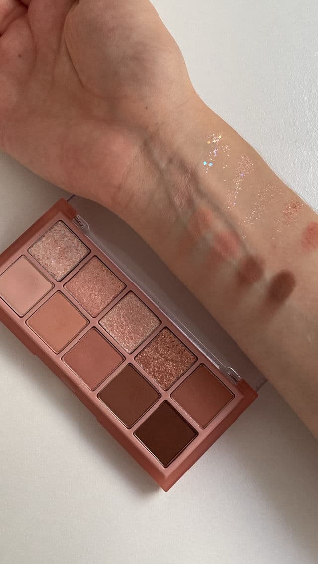 Romand 09 Dreamy Lilac Garden (Milk Grocery Series) review photo by lovendy