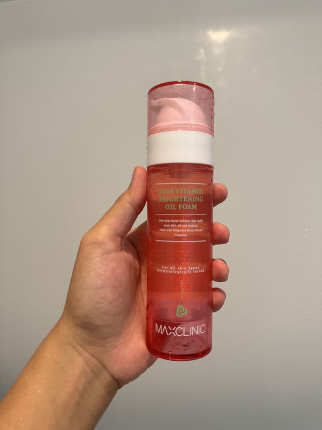 Maxclinic Rose Vitamin Brightening Oil Foam review photo by NanayJessz