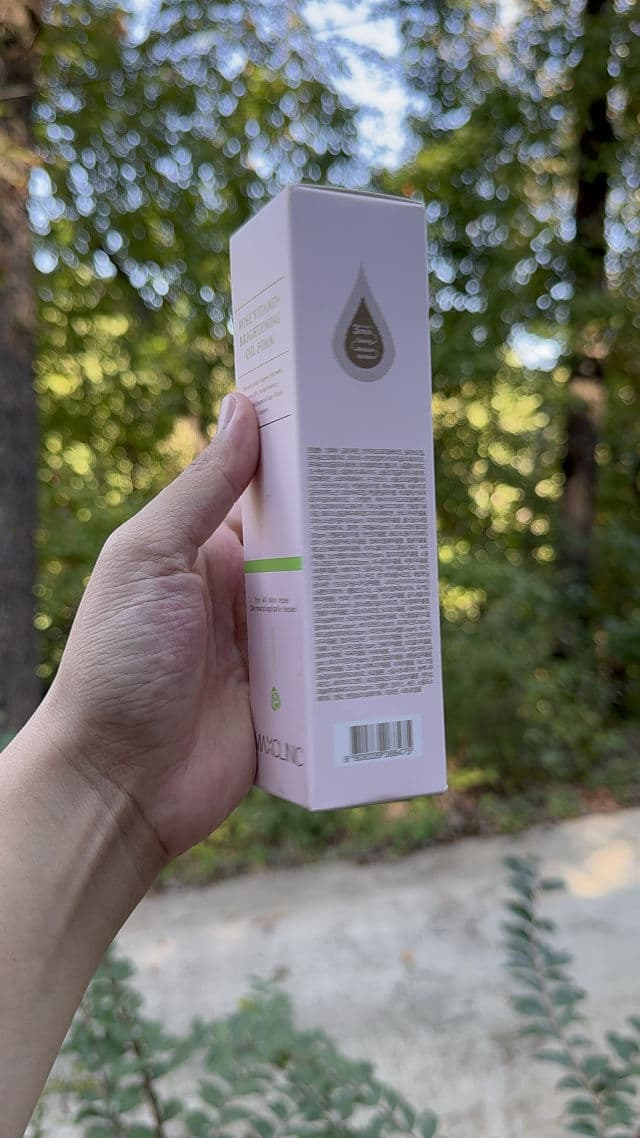 Maxclinic Rose Vitamin Brightening Oil Foam review photo by NanayJessz