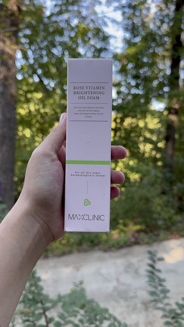 Maxclinic Rose Vitamin Brightening Oil Foam review photo by NanayJessz