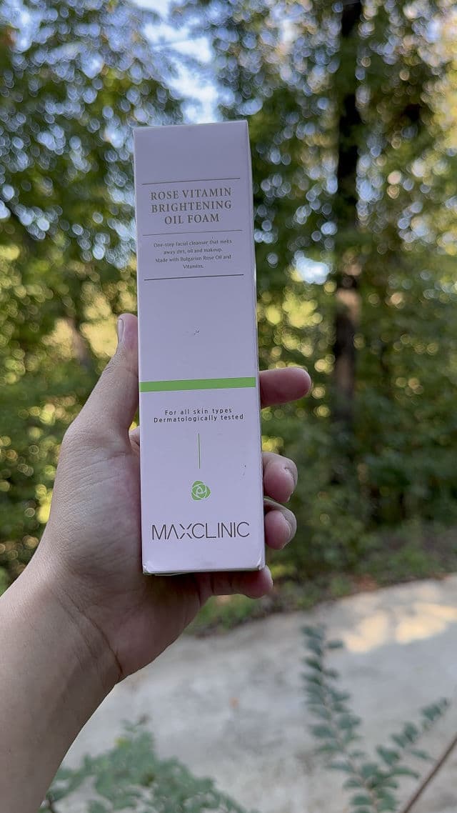 Maxclinic Rose Vitamin Brightening Oil Foam review photo by NanayJessz