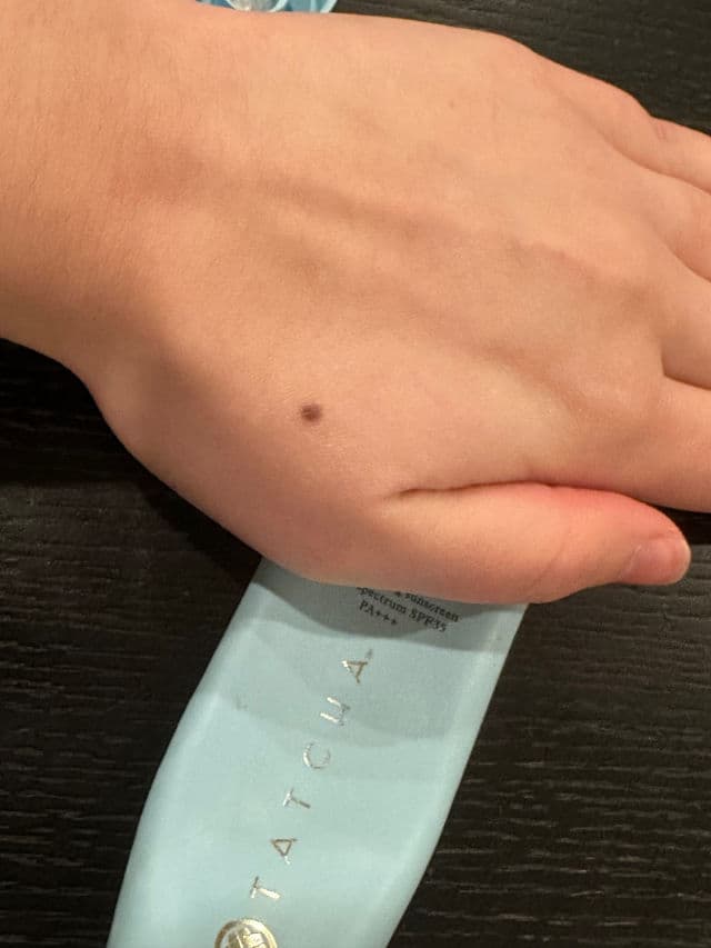 Tatcha Pore Perfecting Sunscreen review photo by Lisue