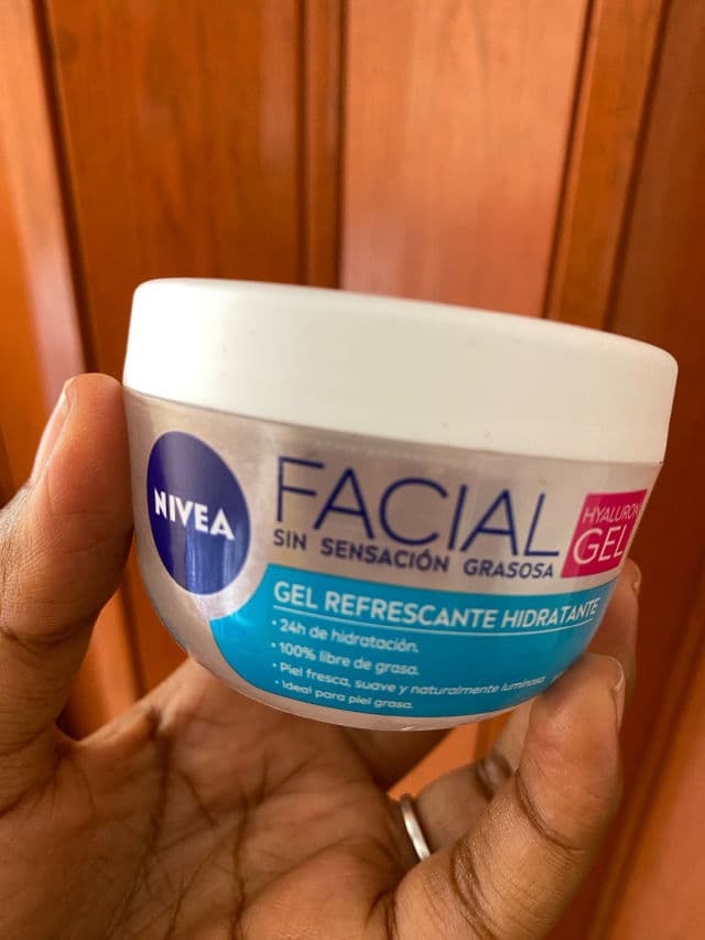 Nivea Cuidado Facial Hyaluron Gel review photo by laryml