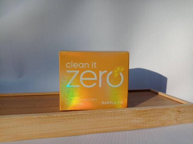 Banila Co. Brightening review photo by Makeupbyyelii