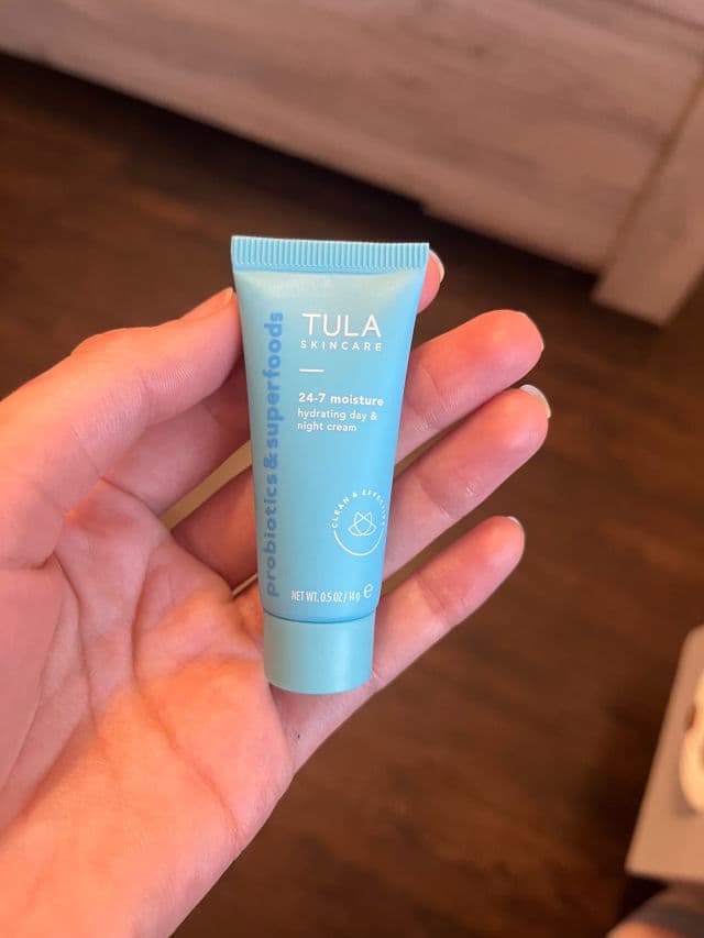 TULA Skincare 24‐7 Moisture Hydrating Day & Night Cream  review photo by MChristina2