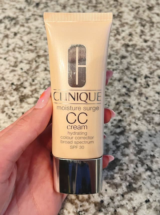 Clinique Moisture Surge CC Cream Hydrating Colour Corrector Broad Spectrum SPF 30 review photo by MChristina2