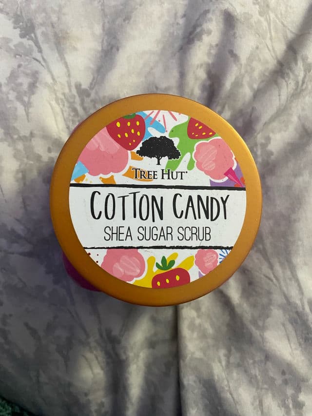 Tree Hut Cotton Candy Shea Sugar Scrub review photo by Carina10007