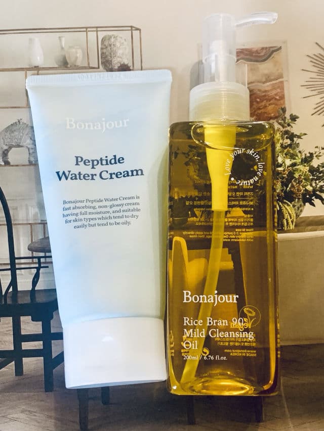 Bonajour Peptide Water Cream review photo by Classyandaffordable