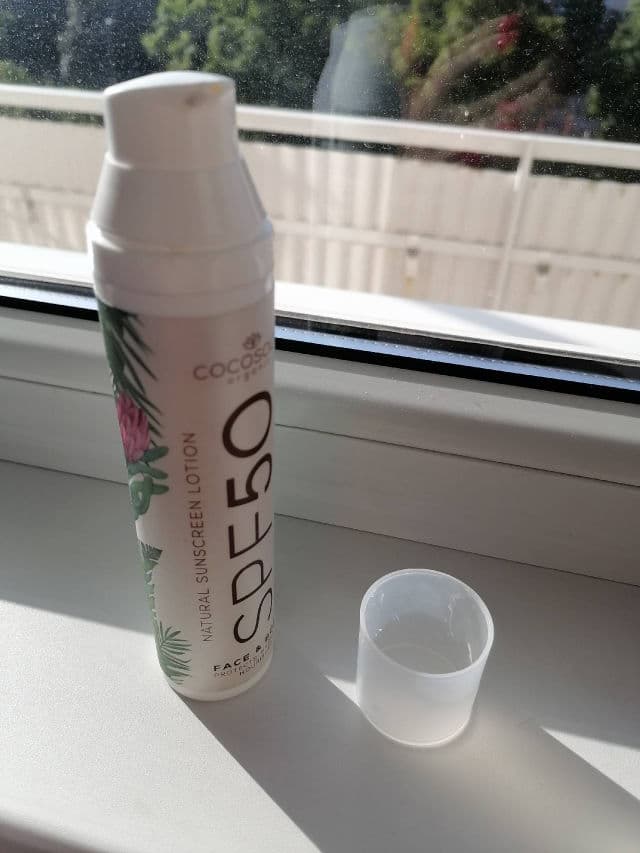 COCOSOLIS Natural Sunscreen Lotion SPF 50 review photo by kosara