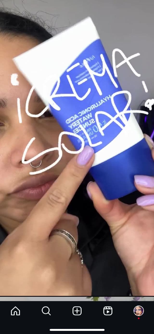 ISNTREE Hyaluronic Acid Natural Sun Cream SPF50+ PA++++ review photo by Artzette