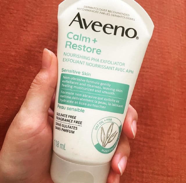 Aveeno Calm + Restore Nourishing PHA Facial Exfoliator review photo by jojoxreview