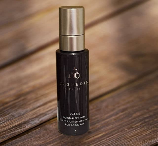 Cosmedix Radiance Age Restorative Serum review photo by Itstime4glam