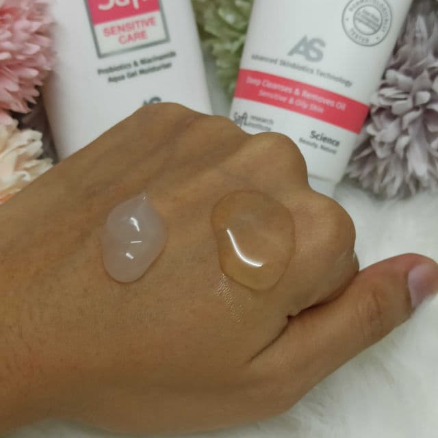 Safi Sensitive Care Probiotics & Niacinamide Aqua Gel Moisturiser	 review photo by glowrayyy