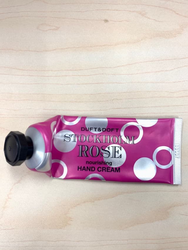 Duft & Doft Stockholm Rose Nourishing Hand Cream review photo by SafaAli