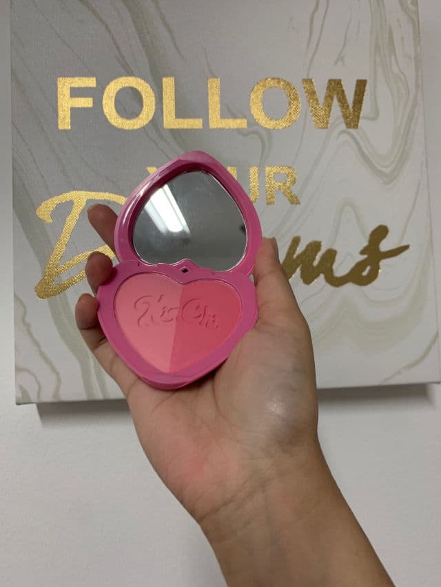 KimChi Chic Beauty Blush review photo by SafaAli