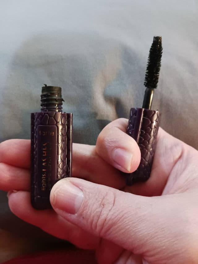 Tarte Lights, Camera, Lashes 4-in-1 24-Hour Mascara review photo by rcreddragon