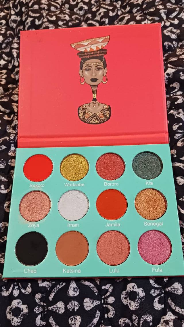 Juvia's Place The Festival Eyeshadow Palette review photo by rcreddragon