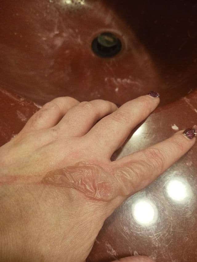 derma e Scar Cream Sun Protectant SPF 35 review photo by rcreddragon