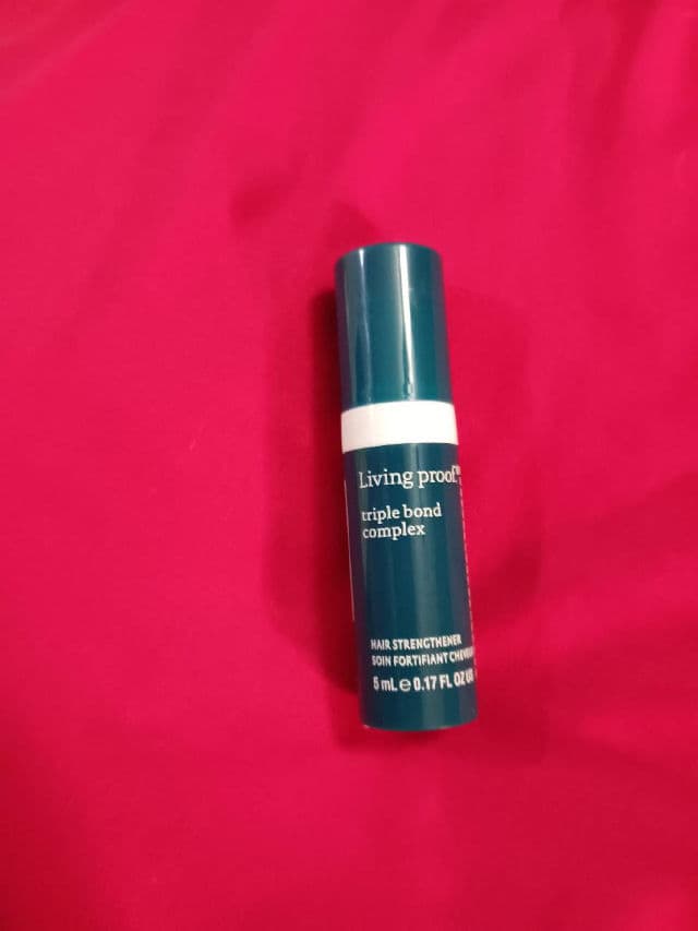 Living Proof Triple Bond Complex Leave-In Hair Treatment review photo by rcreddragon