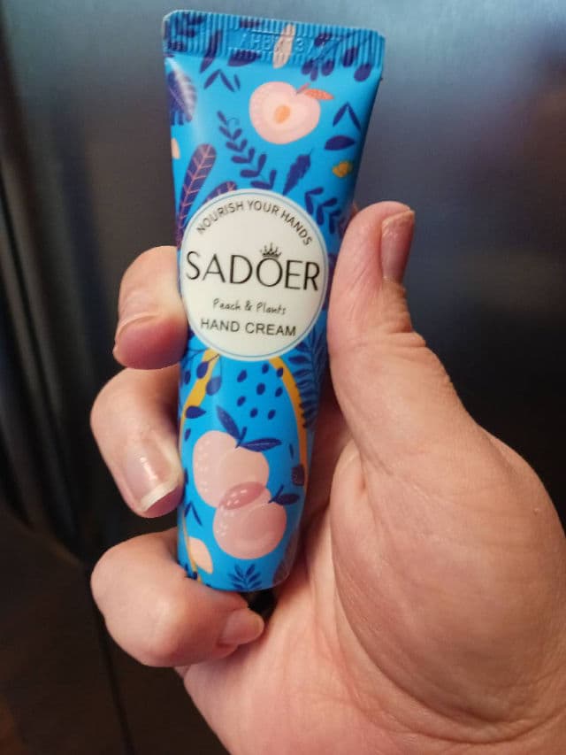 MediFlower The Bliss Garden Hand Cream review photo by rcreddragon