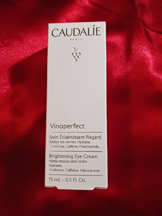 Caudalie Paris Vinoperfect Brightening Eye Cream review photo by rcreddragon
