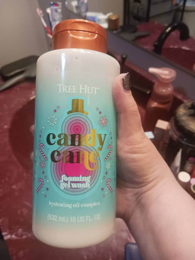Tree Hut Vitamin C Foaming Gel Wash review photo by rcreddragon