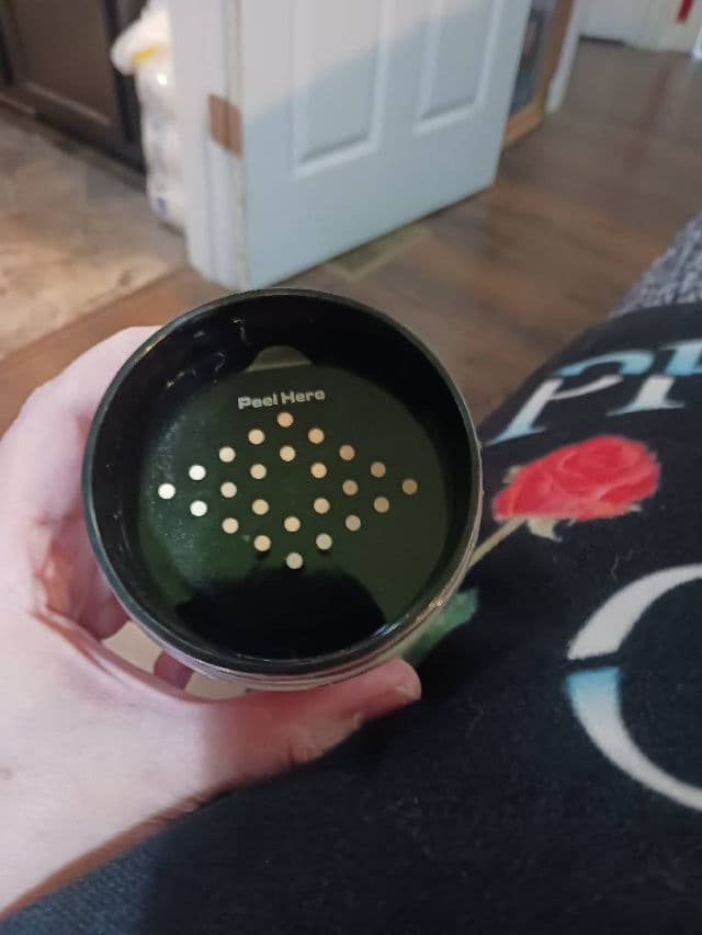 Wet N Wild Barefocus Clarifying Finishing Powder review photo by rcreddragon
