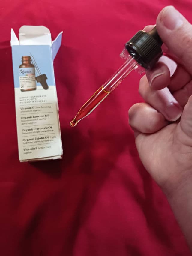 Sky Organics Organic Rosehip Oil review photo by rcreddragon