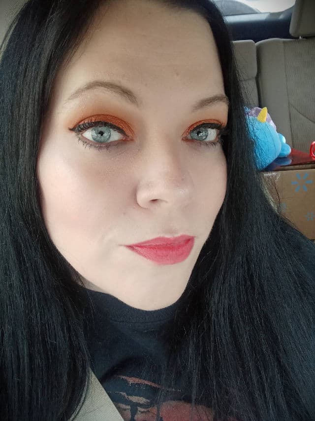 Makeup Revolution Matte Fix Oil Control Setting Spray review photo by rcreddragon