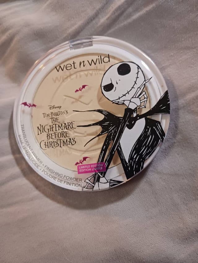 Wet N Wild MegaGlo Highlighting Powder - Blossom Time review photo by rcreddragon