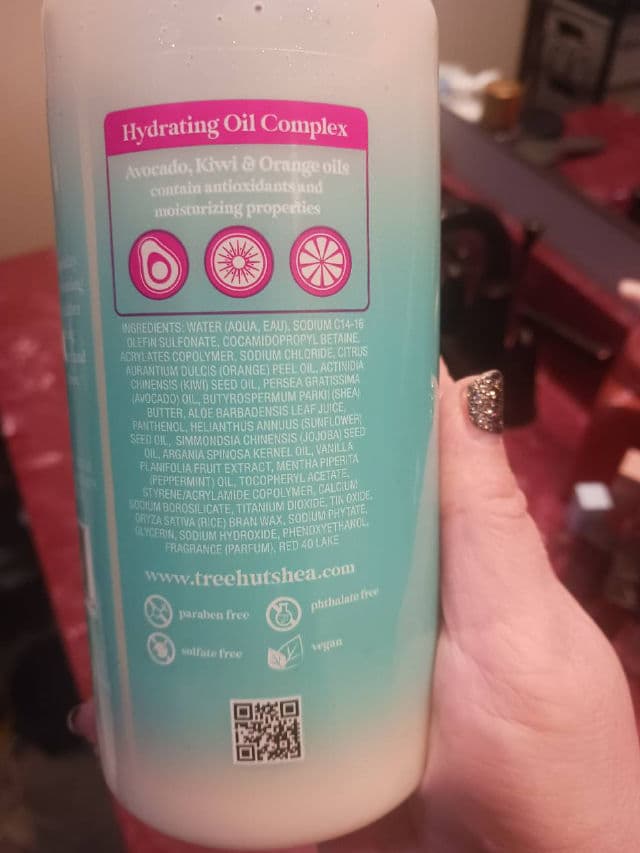 Tree Hut Vitamin C Foaming Gel Wash review photo by rcreddragon