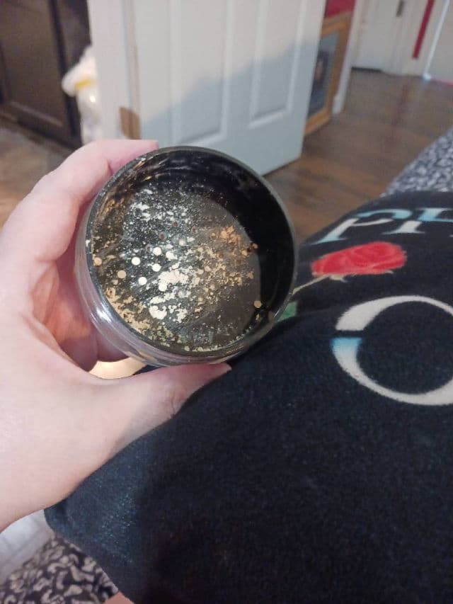 Wet N Wild Barefocus Clarifying Finishing Powder review photo by rcreddragon