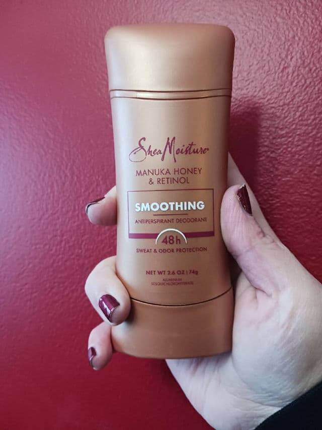 SheaMoisture Manuka Honey & Retinol Smoothing Antiperspirant Deodorant Stick review photo by rcreddragon