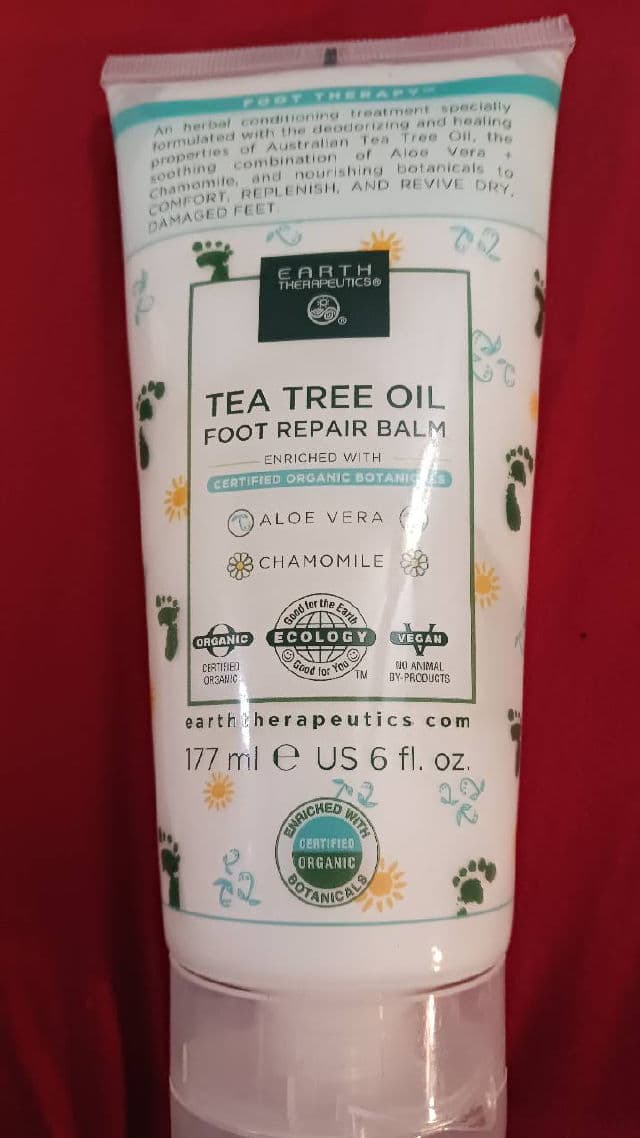 Earth Therapeutics Tea Tree Oil Moisturizing Foot Mask review photo by rcreddragon