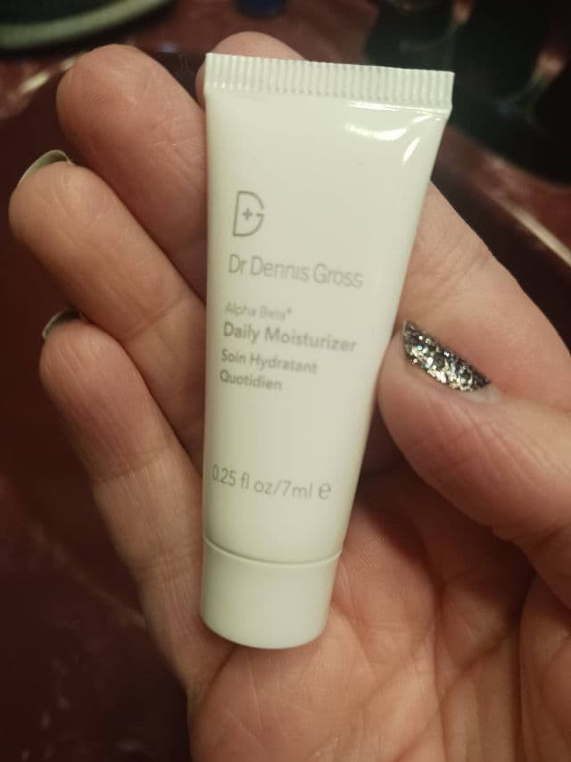 Dr. Dennis Gross Skincare Alpha Beta Daily Moisturizer review photo by rcreddragon
