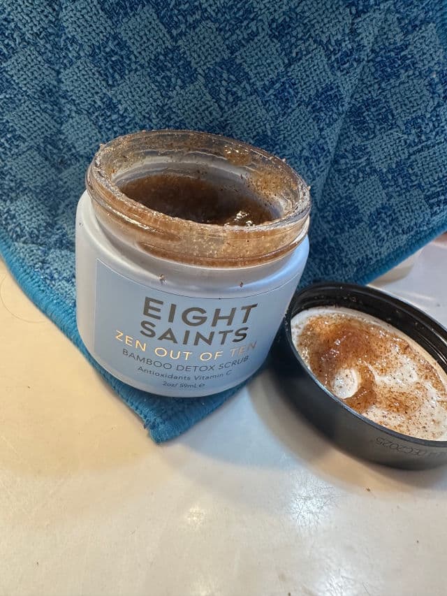 Eight Saints Zen Out of Ten Bamboo Detox Face Scrub review photo by TheGroovyCreator