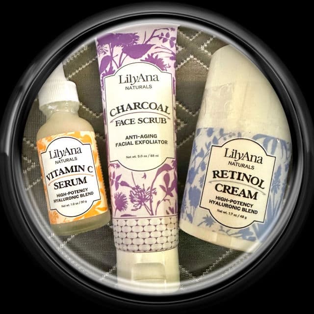 LilyAna Naturals Vitamin C Serum with Hyaluronic Acid review photo by MakeupLola23