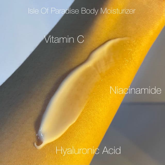 Isle of Paradise Brilliantly Bright Body Moisturizer review photo by Skinmekay