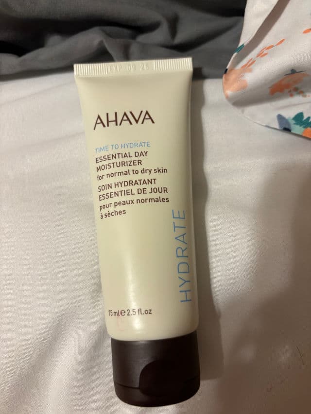 Ahava Time To Hydrate Essential Day Moisturizer, Normal to Dry Skin review photo by nCaila